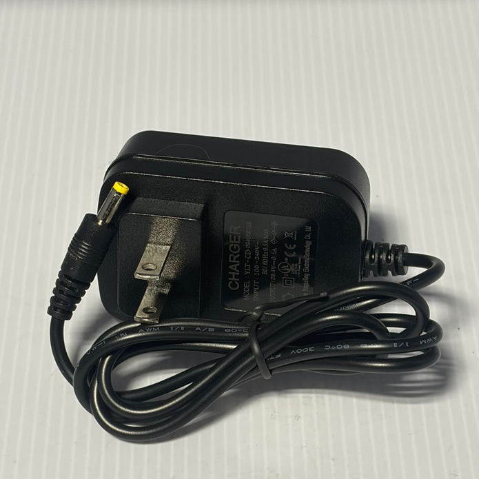 29.4V Hoverboard Charger Thin Port